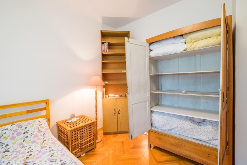 Beautiful Flat In Central Location By Flat Mаnager Софія Екстер'єр фото